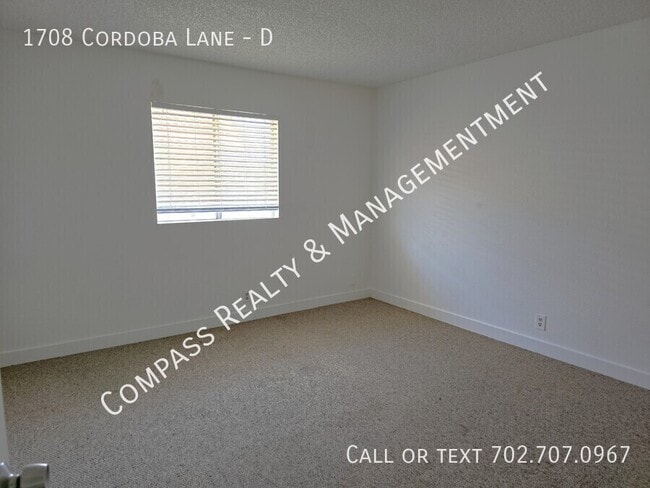 Building Photo - 1708 Cordoba Ln