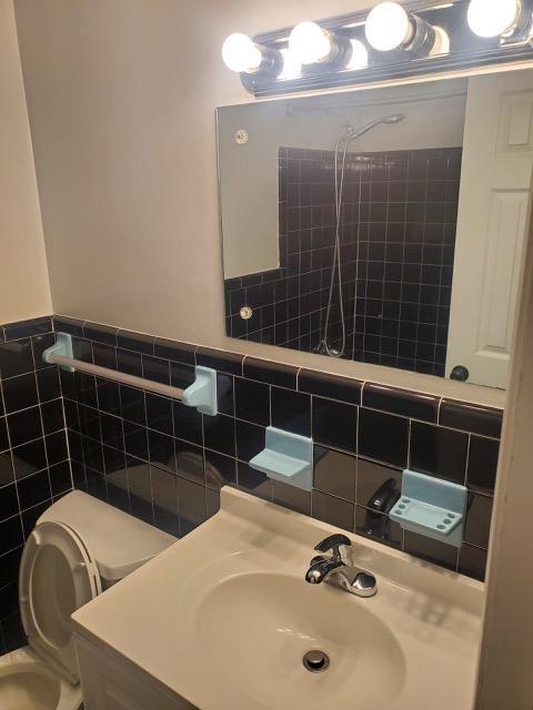 Building Photo - 2119 Gilbreath Rd NW