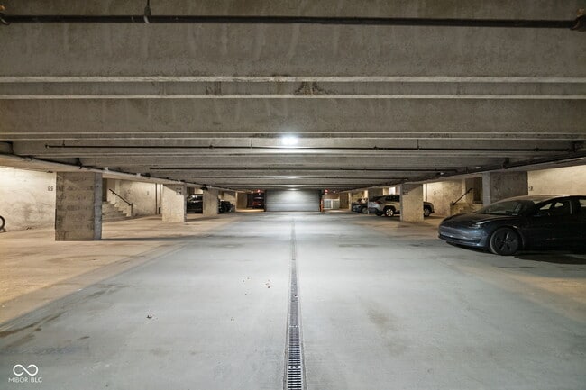 Building Photo - 1446 N Illinois St