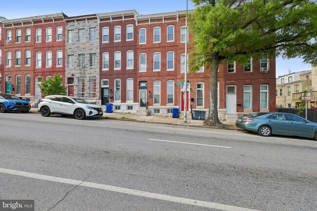 Building Photo - 1628 E Biddle St