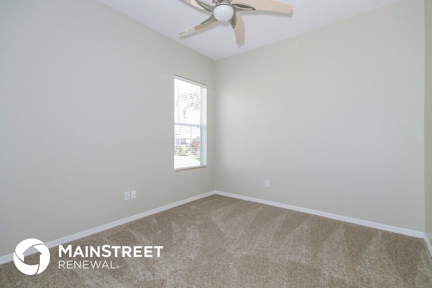 Building Photo - 2208 Tarragon Ln