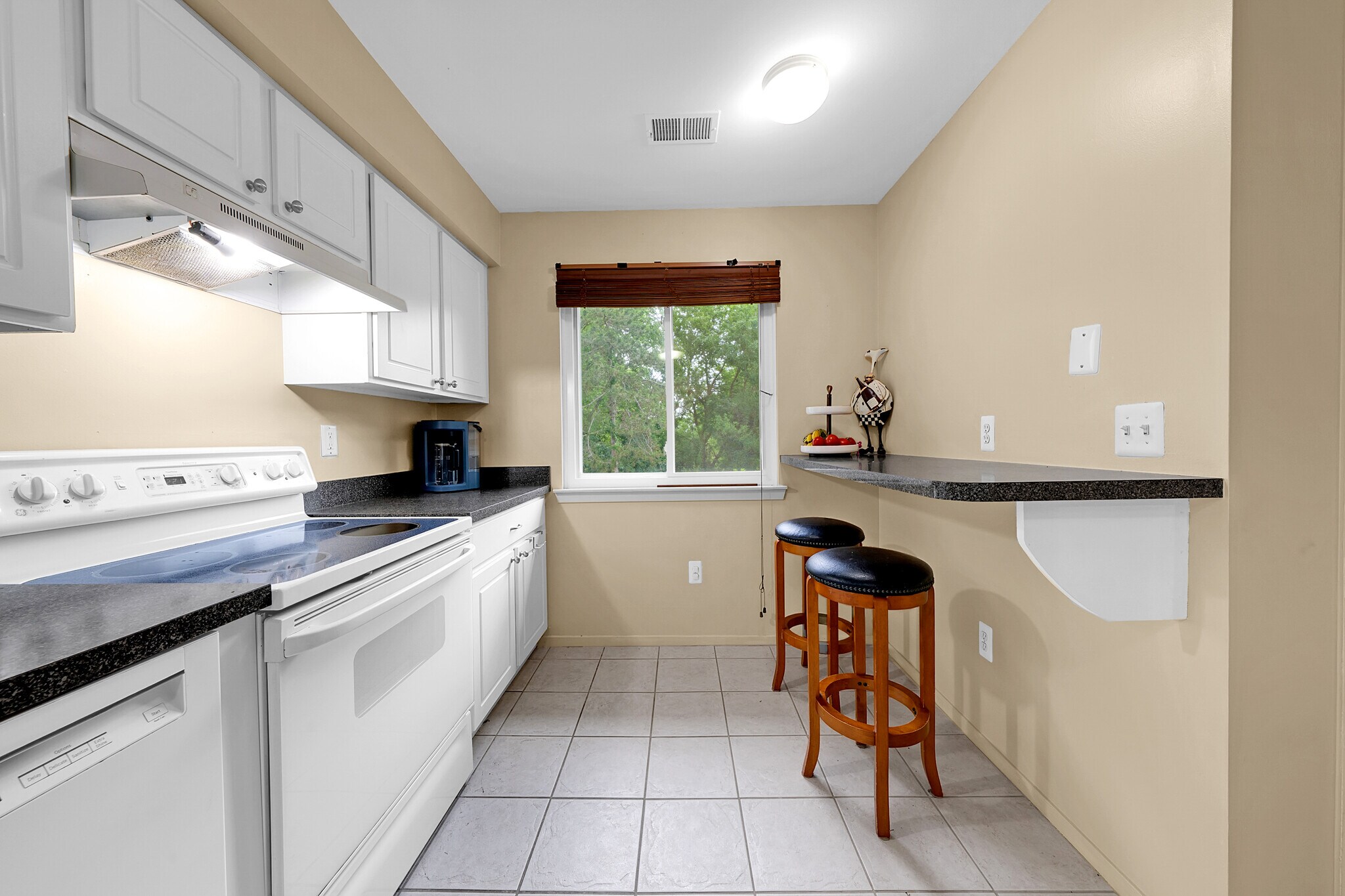 Building Photo - 31514 Orchard Crk