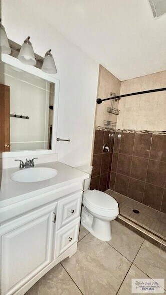Building Photo - 1587 Pinion Dr