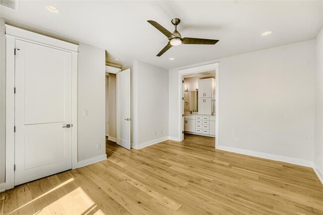 Building Photo - 5002 Pecan Springs Rd