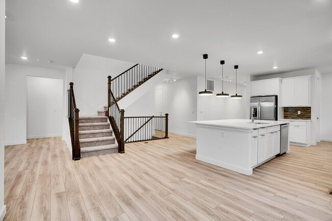 Building Photo - $3,650.00 - 4 Beds 3 Baths Single Family H...