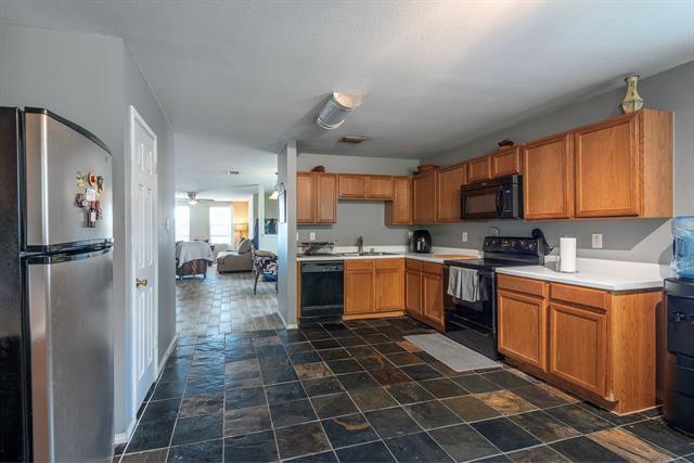 Building Photo - 12667 Vandelia St