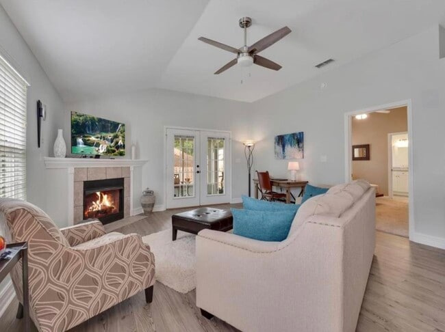 Building Photo - 9405 Windam Way