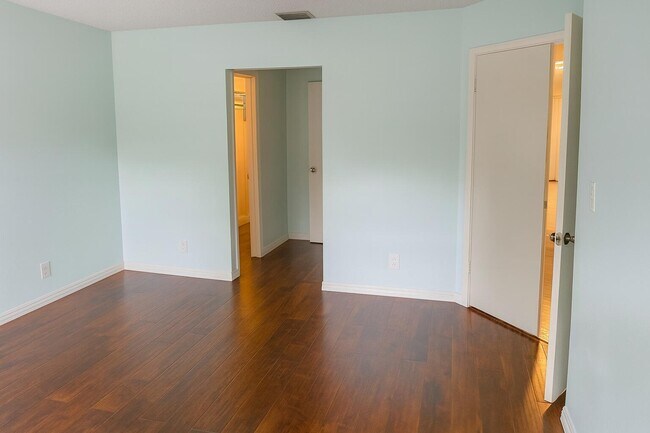 Building Photo - 6242 NW 1st St