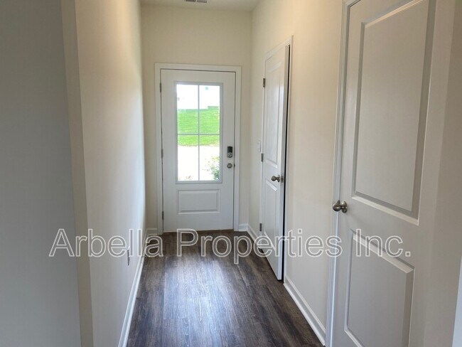 Building Photo - 424 Quiver St