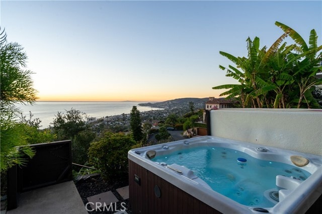 Building Photo - 2192 Crestview Dr