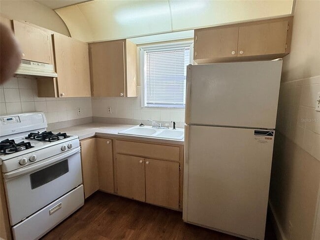 Building Photo - 3610 Dartmouth Ave N