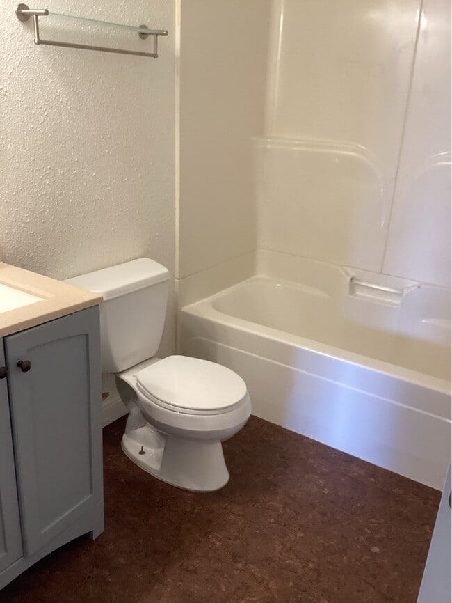 Building Photo - 868 NW 6th St