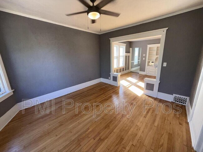 Building Photo - 2575 N 34th St