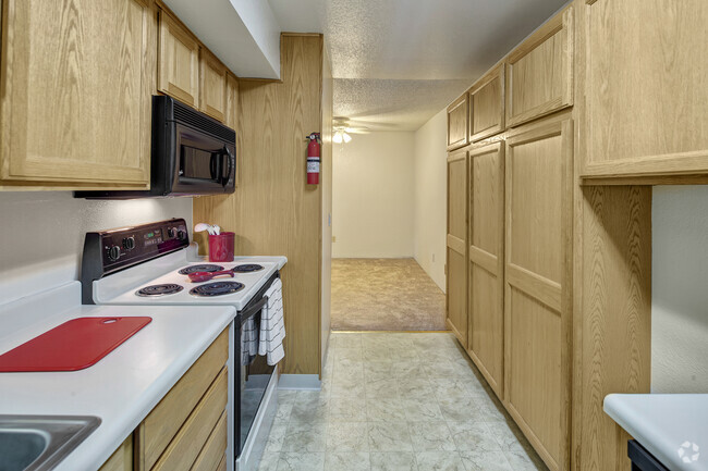 Terrace on the Lake Apartments - Kitchen - Terrace on the Lake