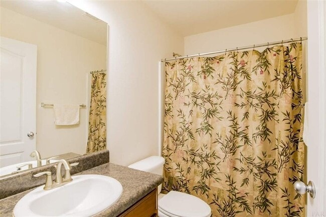 Building Photo - 8770 Kennedy Dr