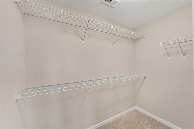 Building Photo - 185 Sierra Cir
