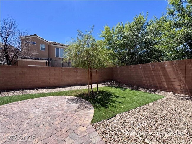 Building Photo - Gated Providence Home with Huge Backyard & Great Room Layout