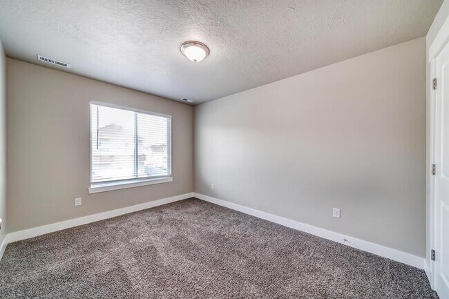 Building Photo - 2494 N Cormac Pl