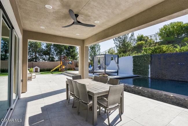 Building Photo - 6981 Shadow Wood Dr
