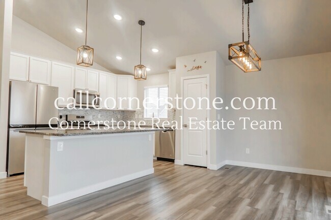 Building Photo - 10565 Summer Rdg Dr