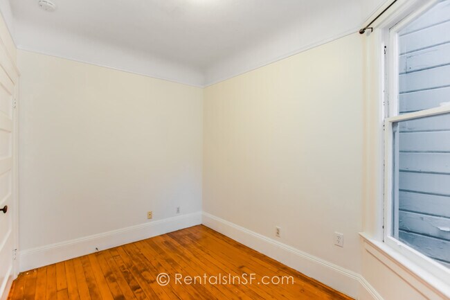 Building Photo - 435 Tehama St