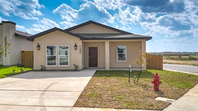 Primary Photo - 132 Faith Dr
