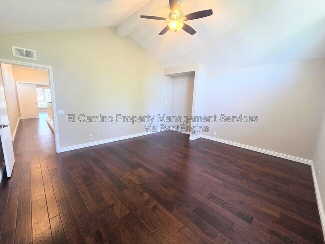Building Photo - 2702 Belmont Ct