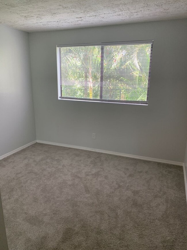 Building Photo - Two-bedroom two-bathroom at Kihei  Shores