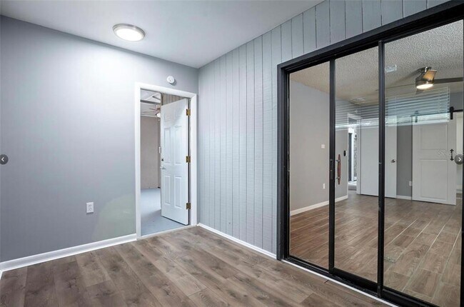 Building Photo - 2344 Flamingo Way