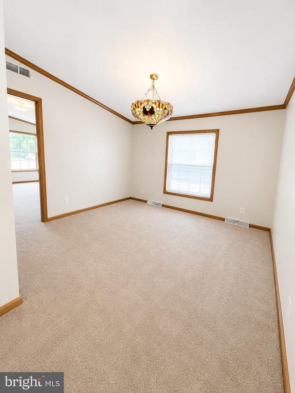 Building Photo - 3073 Table Rock Rd