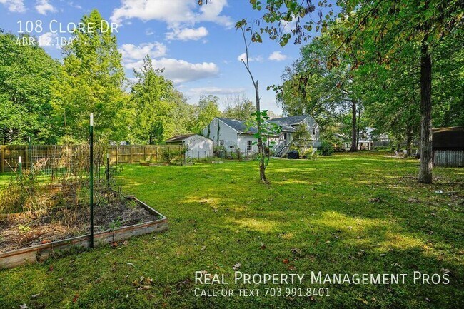 Building Photo - 108 Clore Dr