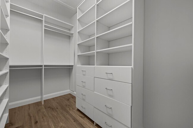 Building Photo - 3505 Harbor Dr