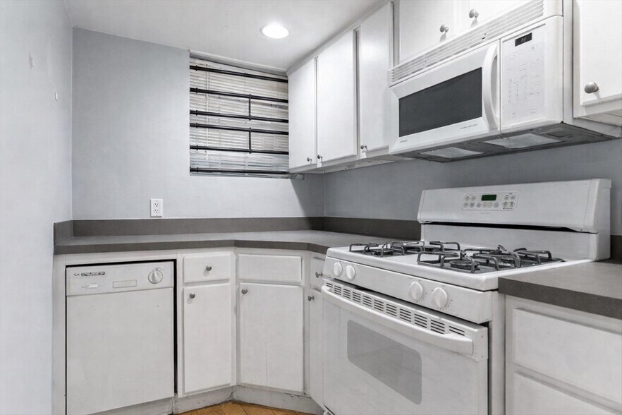 Building Photo - 1170 Massachusetts Ave