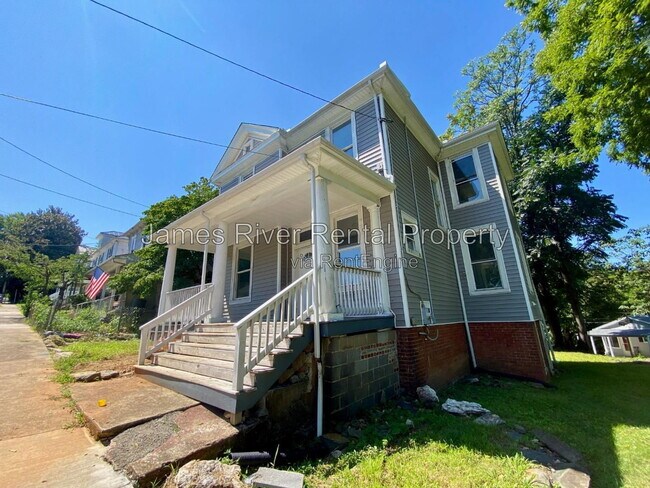 Building Photo - 1601 Union St