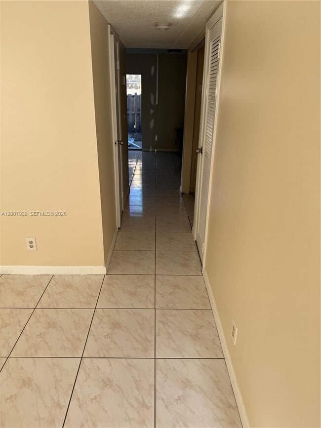 Building Photo - 5841 Blueberry Ct