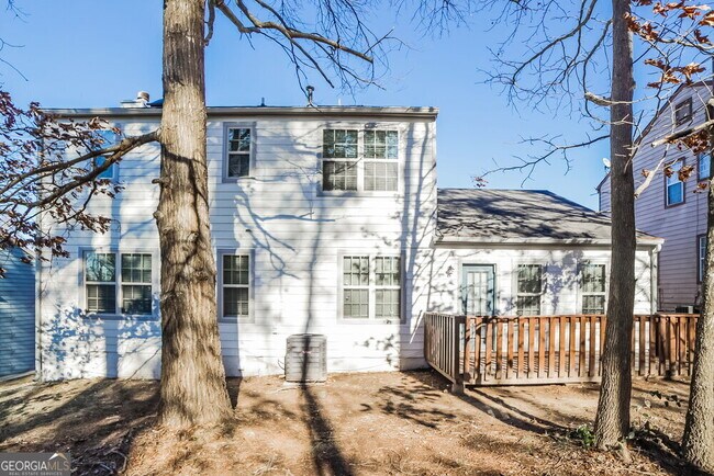 Building Photo - 7013 Grinder Dr