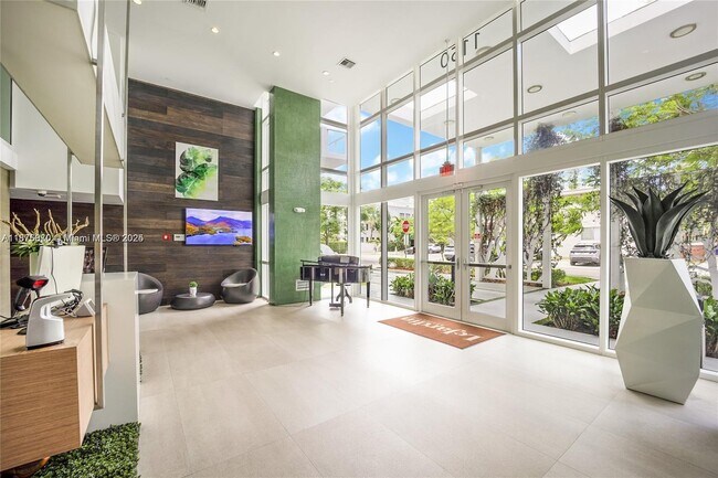 Building Photo - 1150 102nd St