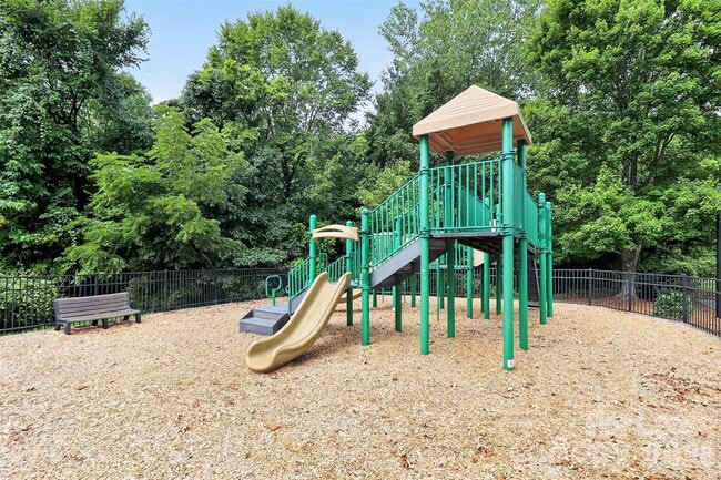 Building Photo - 8115 Kincaid Ct