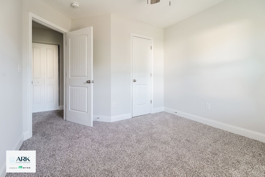 Building Photo - 124 Cannon Creek Dr