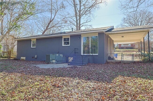 Building Photo - 6034 Dahlgren Ave