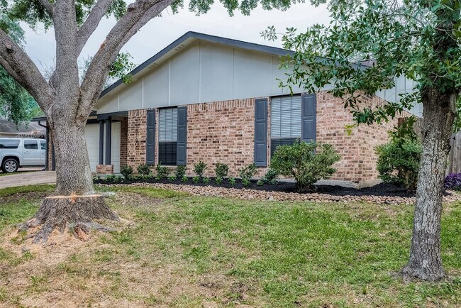 Building Photo - 16810 Sweno Ct