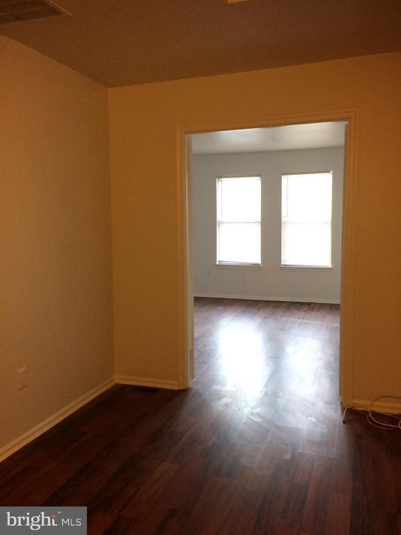 Building Photo - 14522 Wexhall Terrace