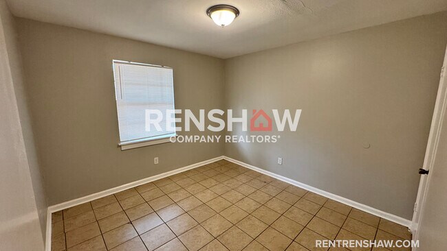 Building Photo - 1976 Goldbrier Ln