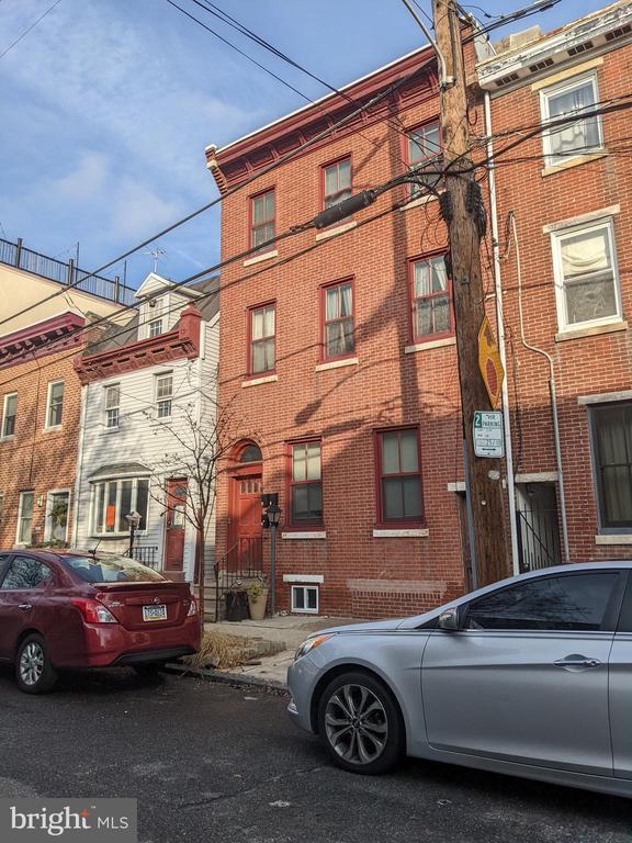 Building Photo - 1213 Shackamaxon St