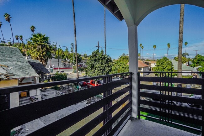 Building Photo - 4508 Esmeralda St