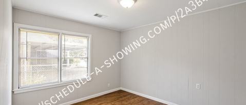 Building Photo - 2253 Collier St