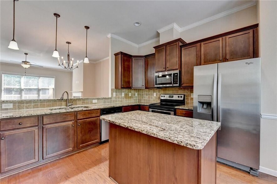 Building Photo - 3292 Willow Oak Dr