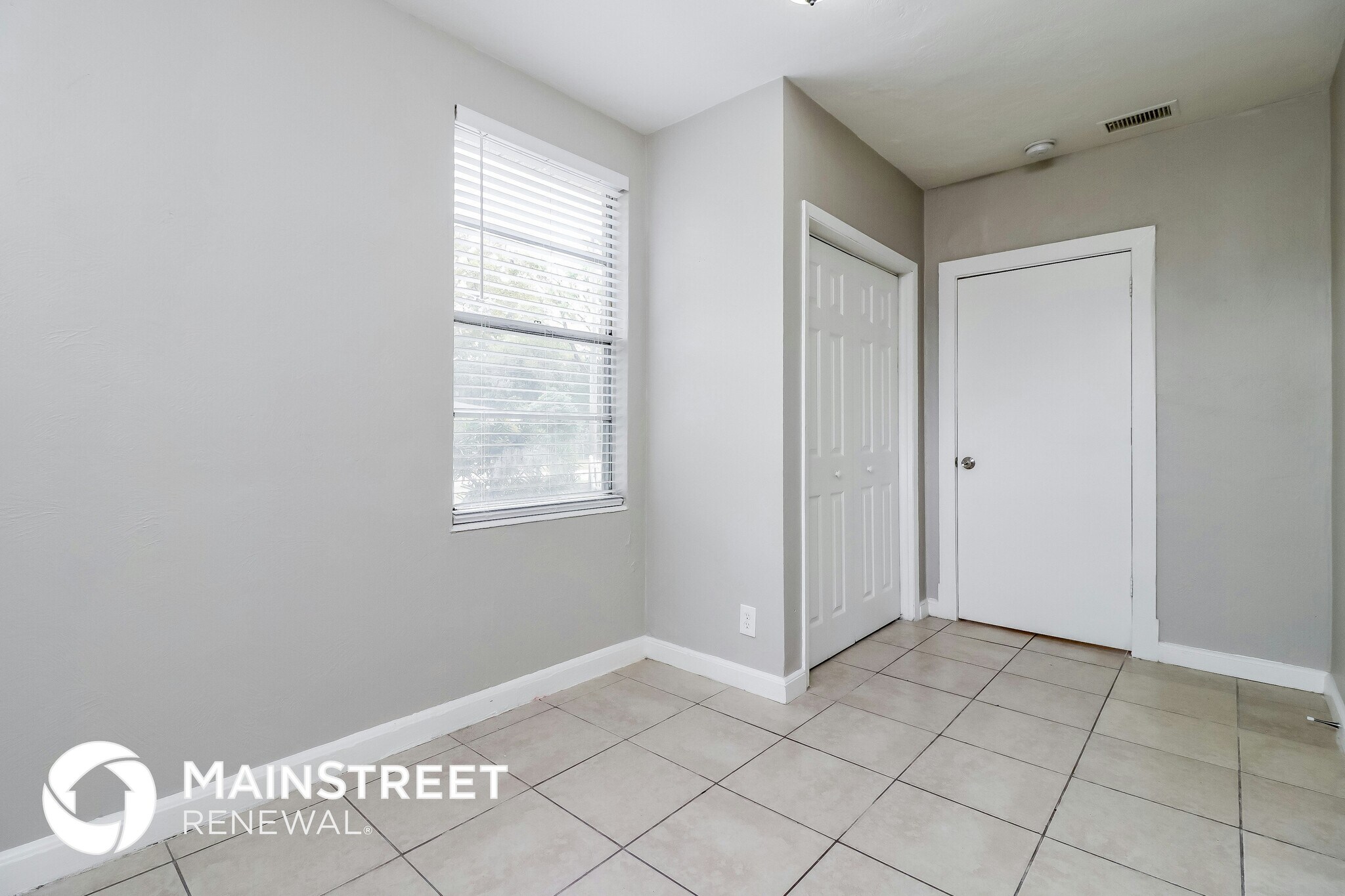 Building Photo - 4114 W Arch St