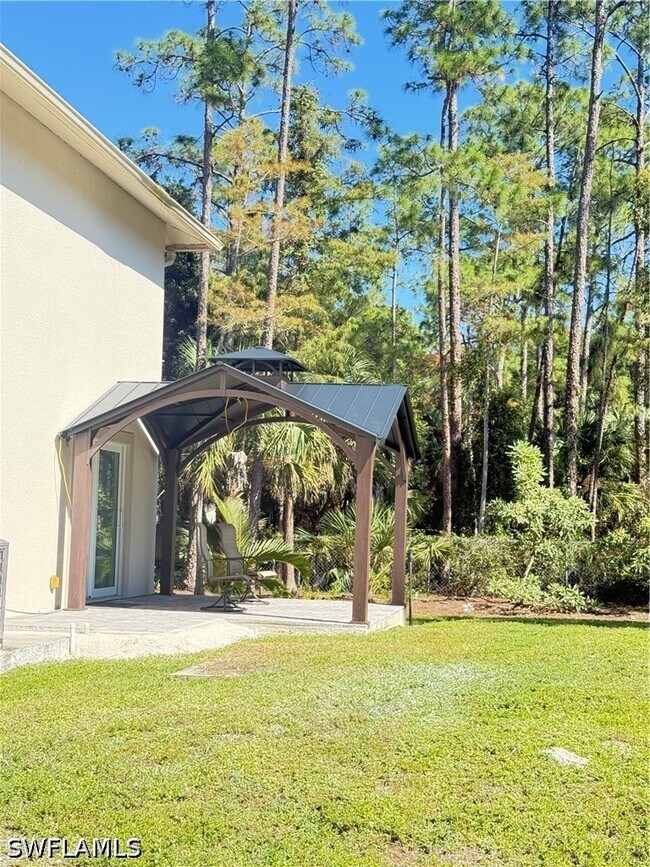 Building Photo - 6140 Standing Oaks Ln