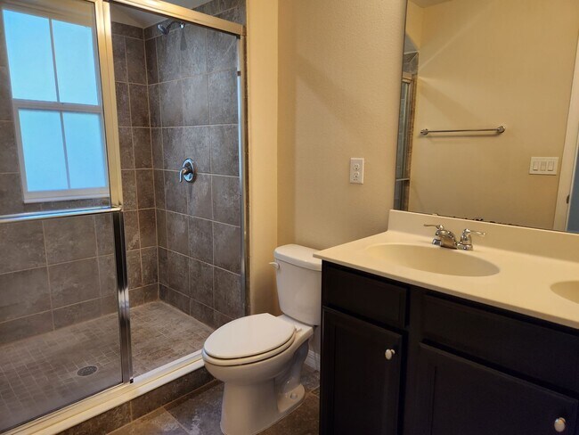 Building Photo - BEAUTIFUL Grange Champion at LPGA Townhome...